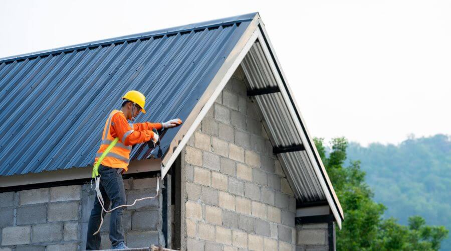 Expert new roof installation services in Dundee, MS